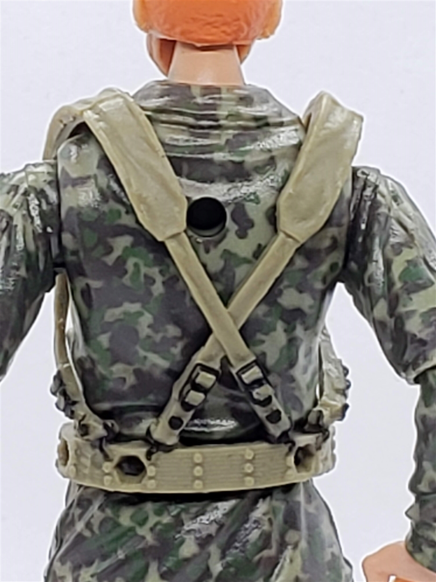 Is the web gear worn around or above waist level : r/Militariacollecting