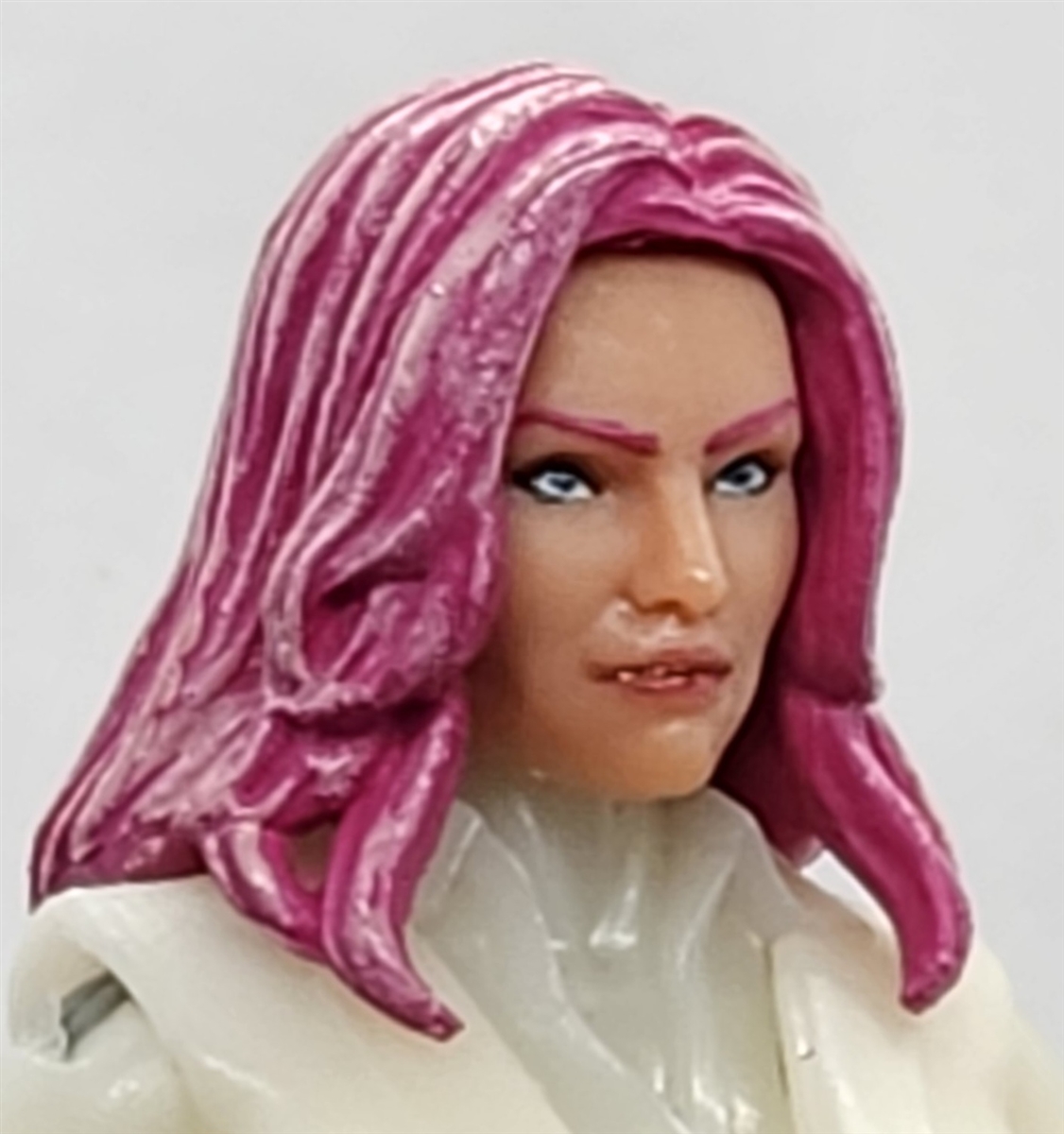 Female Head: CHRISTINA LIGHT Skin Tone with 2 (TWO) PINK Hair Pieces  (LONG AND MEDIUM Length) Deluxe Set - 1:18 Scale MTF Valkyries Accessory  for